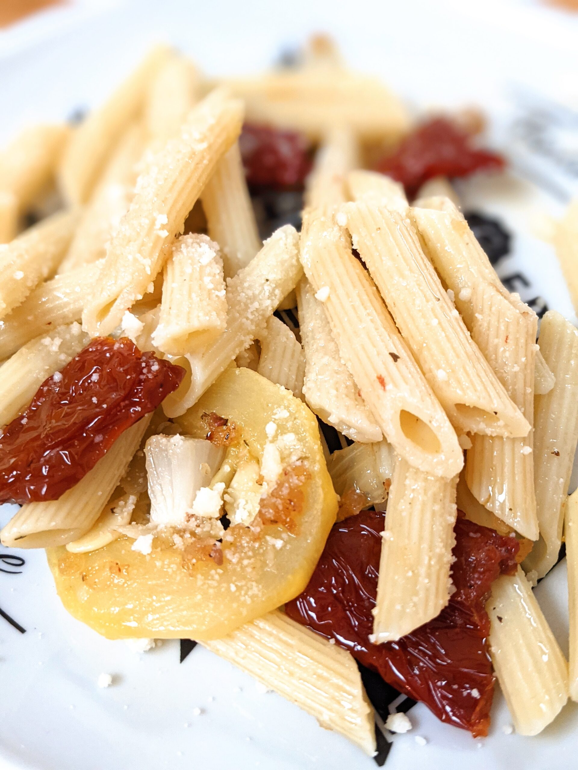 Penne with Sun-dried Tomatoes